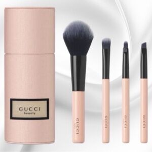 Gucci Pink Five-Piece Makeup Brush Set - travel